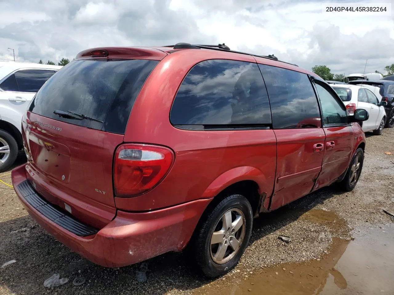 2005 Dodge Grand Caravan Sxt VIN: 2D4GP44L45R382264 Lot: 57640764