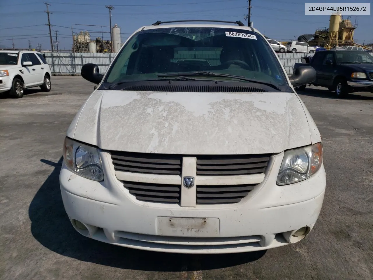 2005 Dodge Grand Caravan Sxt VIN: 2D4GP44L95R152672 Lot: 58289294