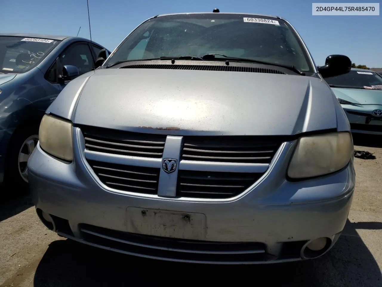 2D4GP44L75R485470 2005 Dodge Grand Caravan Sxt