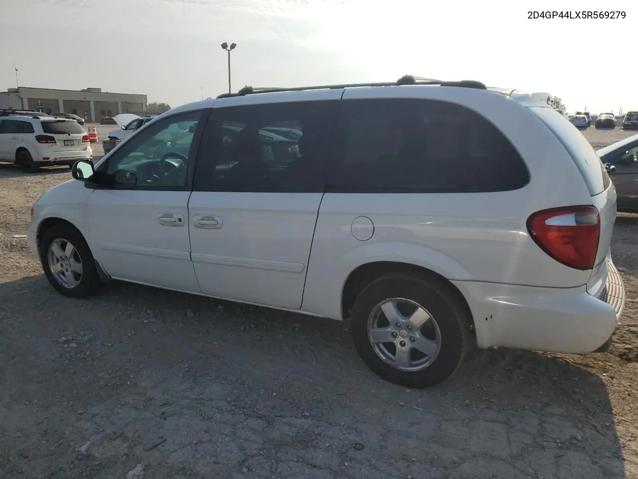 2005 Dodge Grand Caravan Sxt VIN: 2D4GP44LX5R569279 Lot: 65896854