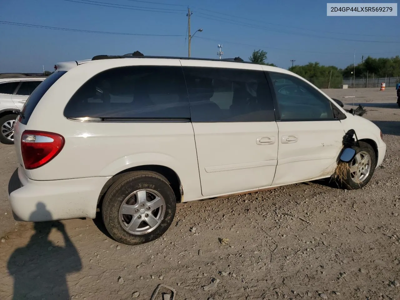 2005 Dodge Grand Caravan Sxt VIN: 2D4GP44LX5R569279 Lot: 65896854