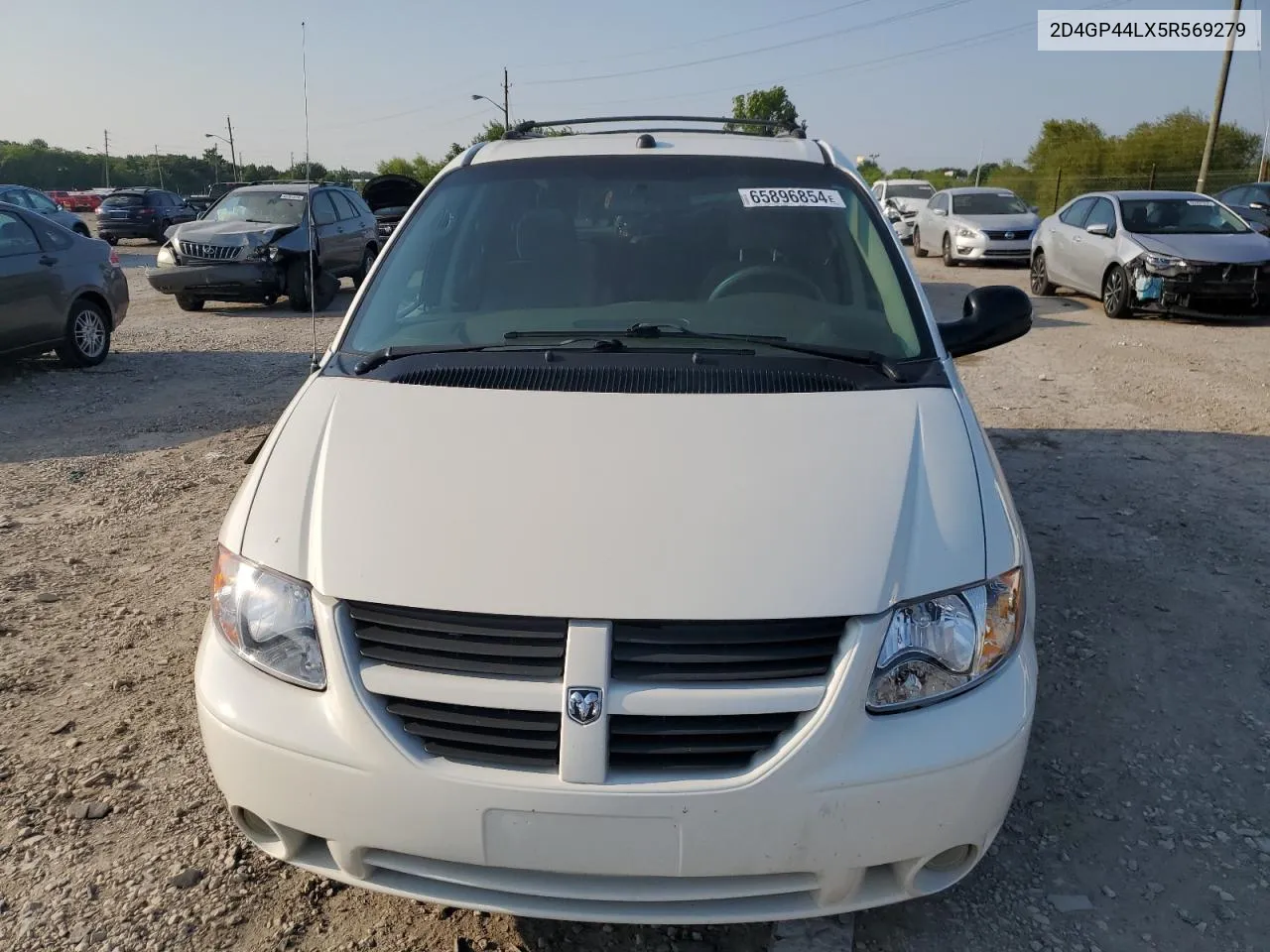 2005 Dodge Grand Caravan Sxt VIN: 2D4GP44LX5R569279 Lot: 65896854