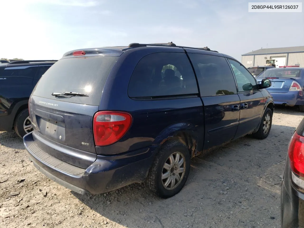 2005 Dodge Grand Caravan Sxt VIN: 2D8GP44L95R126037 Lot: 71156384