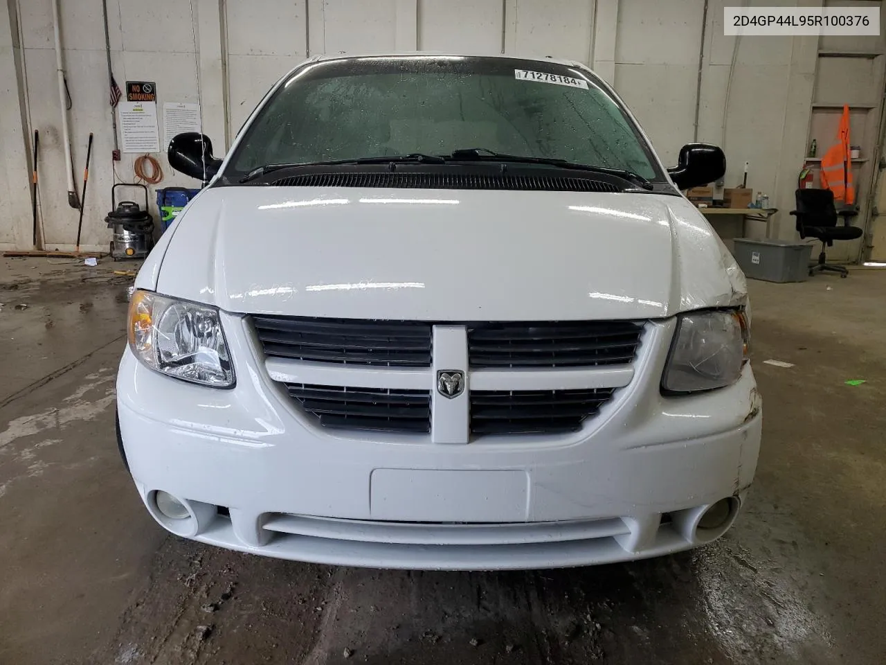 2005 Dodge Grand Caravan Sxt VIN: 2D4GP44L95R100376 Lot: 71278184