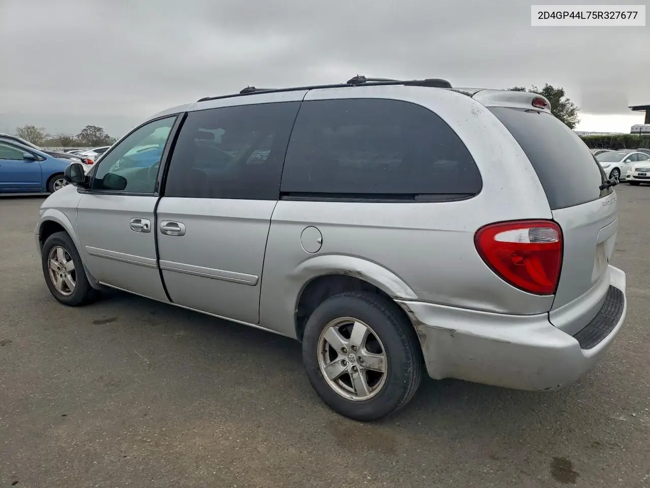 2D4GP44L75R327677 2005 Dodge Grand Caravan Sxt