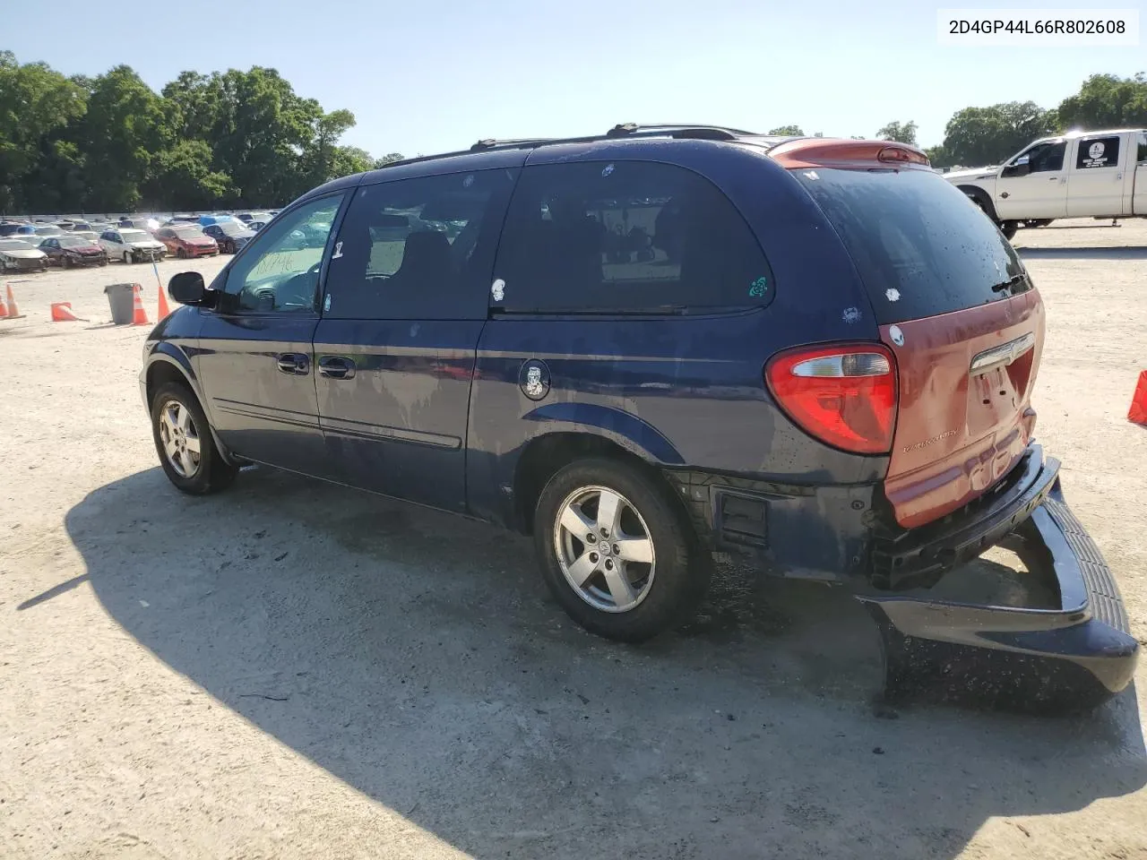 2006 Dodge Grand Caravan Sxt VIN: 2D4GP44L66R802608 Lot: 50952954