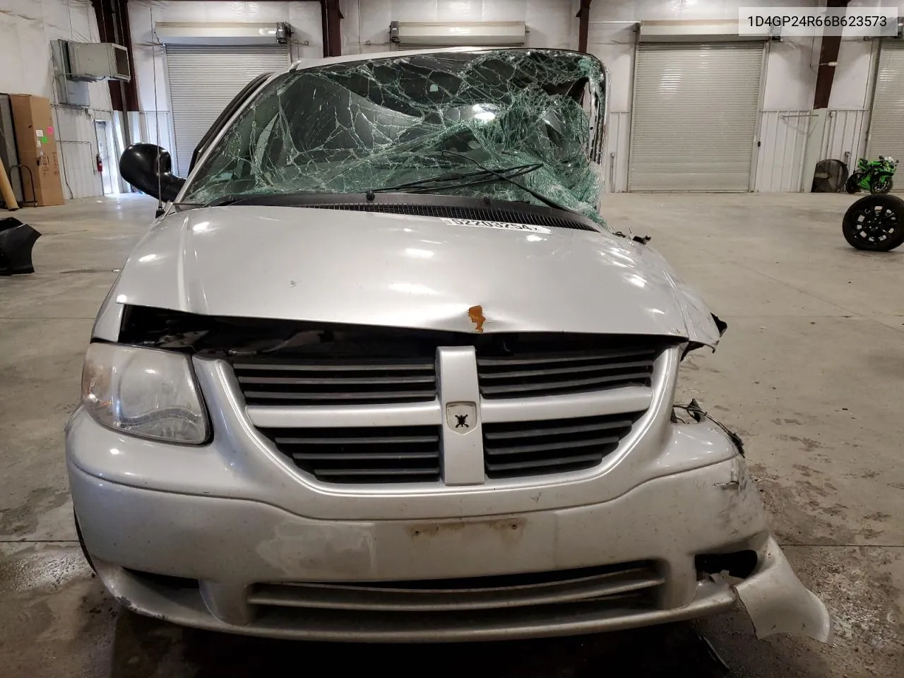 2006 Dodge Grand Caravan Se VIN: 1D4GP24R66B623573 Lot: 52203254