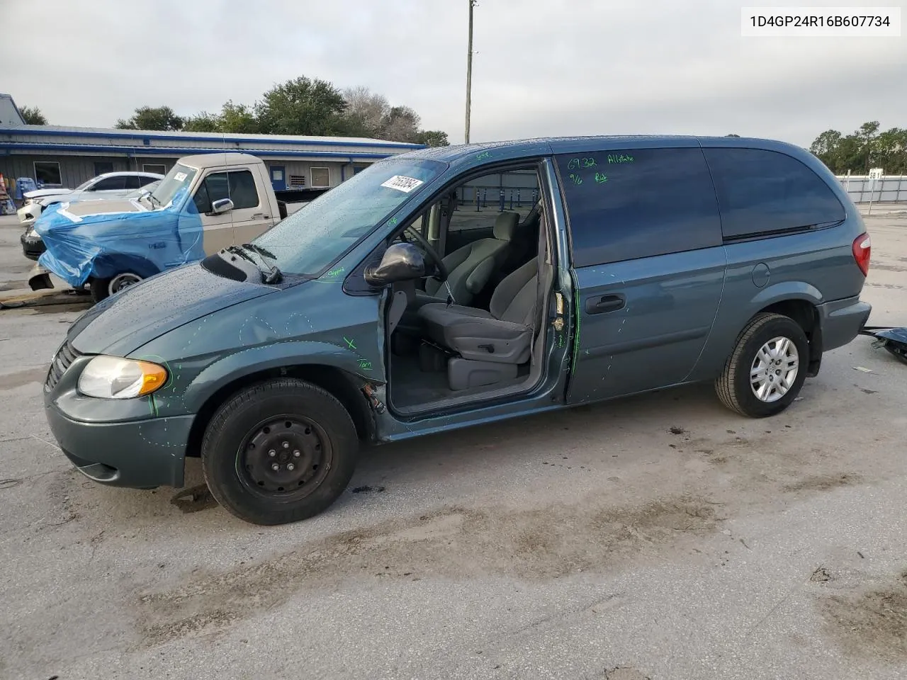 2006 Dodge Grand Caravan Se VIN: 1D4GP24R16B607734 Lot: 71552854