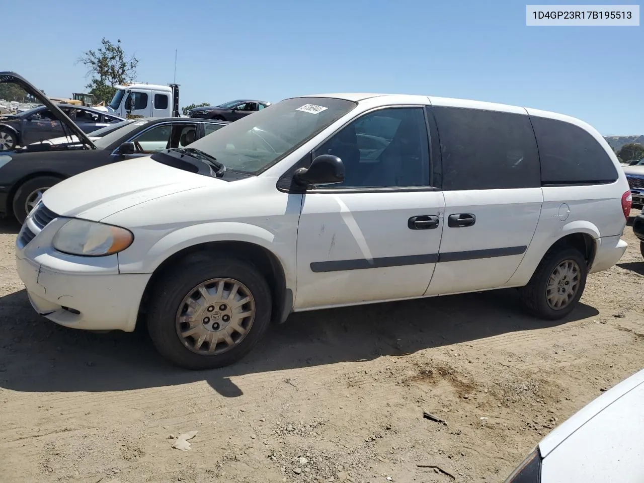 2007 Dodge Grand Caravan C/V VIN: 1D4GP23R17B195513 Lot: 57356944