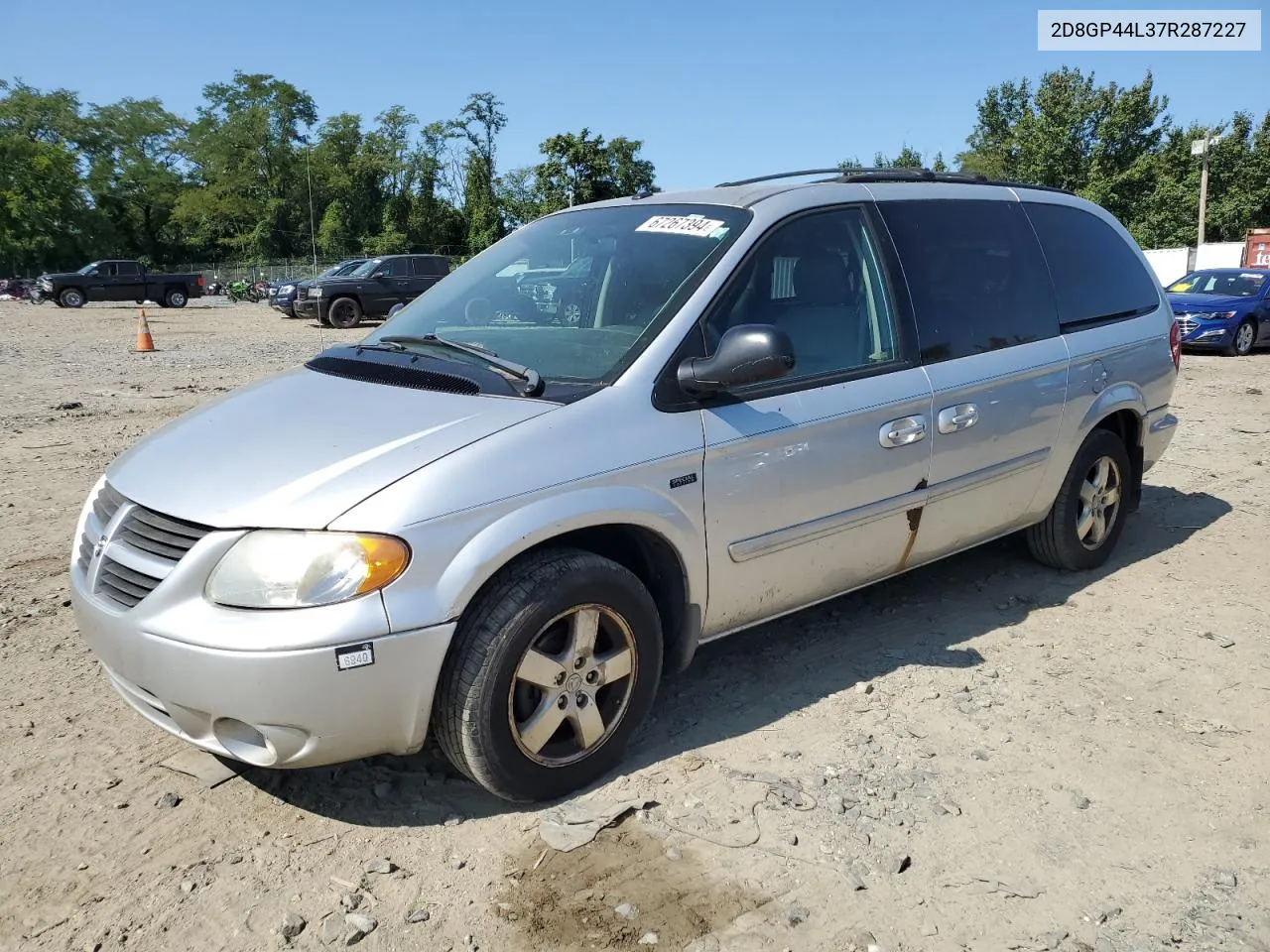 2007 Dodge Grand Caravan Sxt VIN: 2D8GP44L37R287227 Lot: 67267394