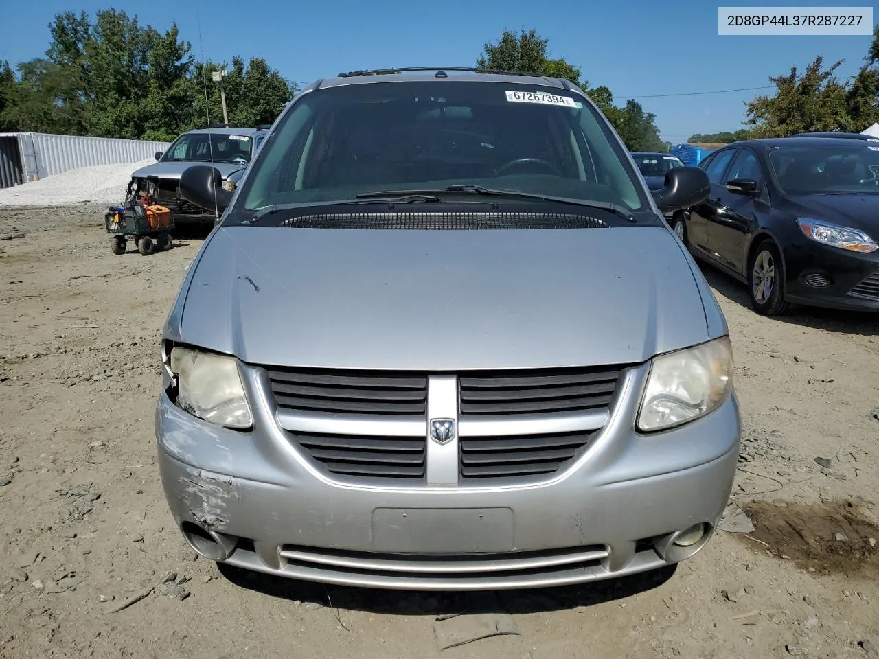 2007 Dodge Grand Caravan Sxt VIN: 2D8GP44L37R287227 Lot: 67267394