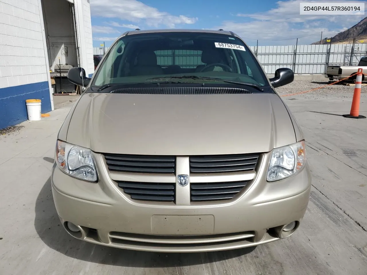 2D4GP44L57R360194 2007 Dodge Grand Caravan Sxt