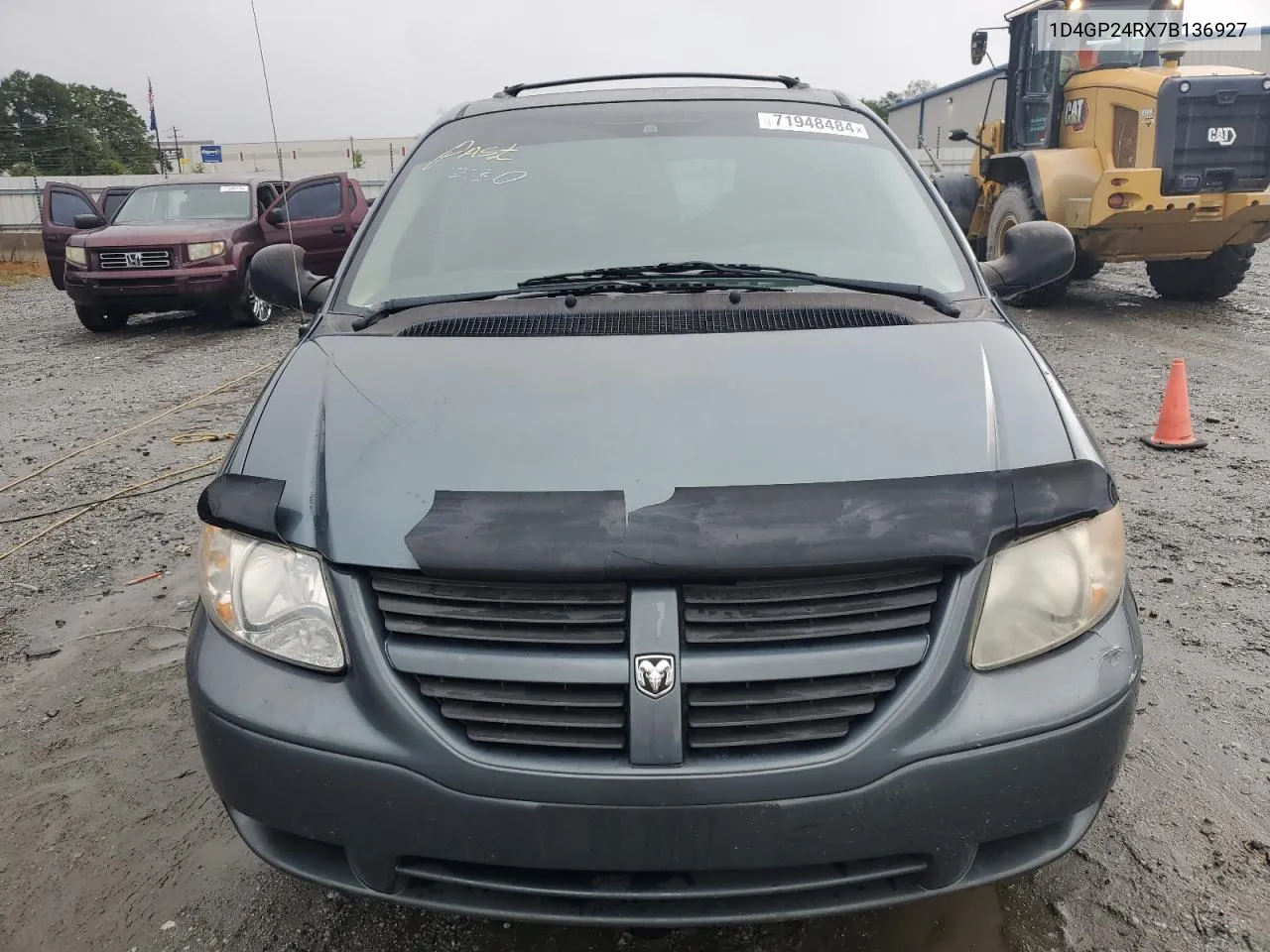 2007 Dodge Grand Caravan Se VIN: 1D4GP24RX7B136927 Lot: 71948484