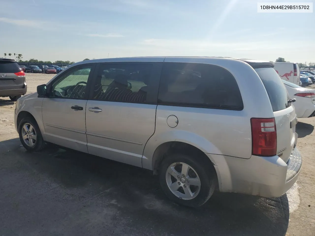 2009 Dodge Grand Caravan Se VIN: 1D8HN44E29B515702 Lot: 55720154