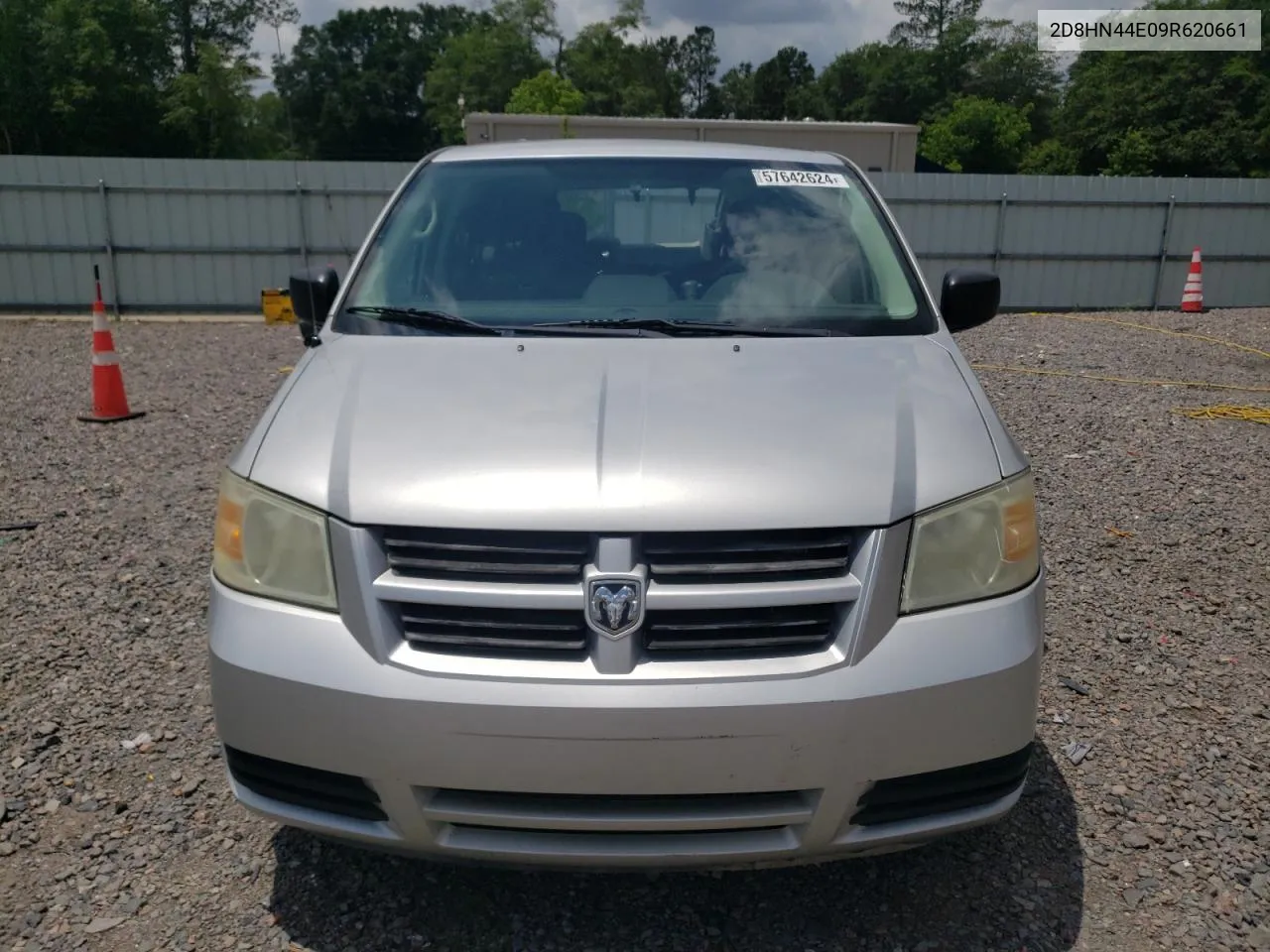 2009 Dodge Grand Caravan Se VIN: 2D8HN44E09R620661 Lot: 57642624