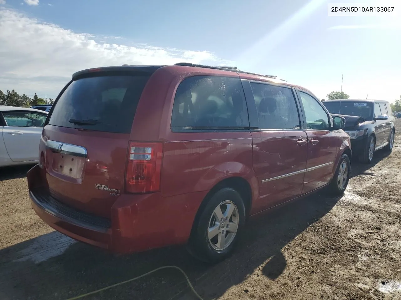 2010 Dodge Grand Caravan Sxt VIN: 2D4RN5D10AR133067 Lot: 53984154