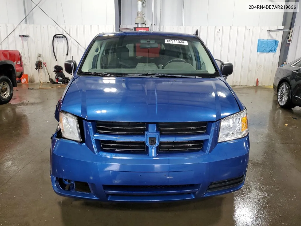 2010 Dodge Grand Caravan Se VIN: 2D4RN4DE7AR219666 Lot: 66911934