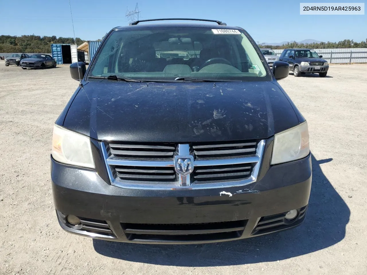 2010 Dodge Grand Caravan Sxt VIN: 2D4RN5D19AR425963 Lot: 71080744