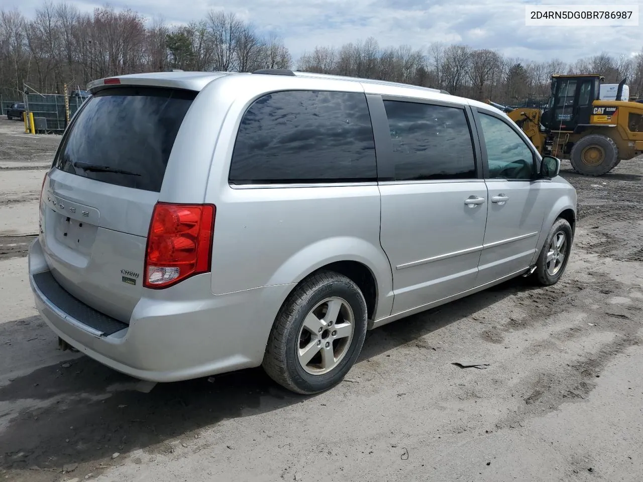 2011 Dodge Grand Caravan Crew VIN: 2D4RN5DG0BR786987 Lot: 50663444