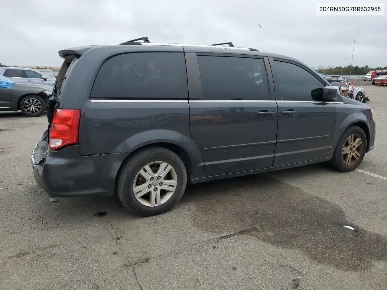 2011 Dodge Grand Caravan Crew VIN: 2D4RN5DG7BR632955 Lot: 51240674