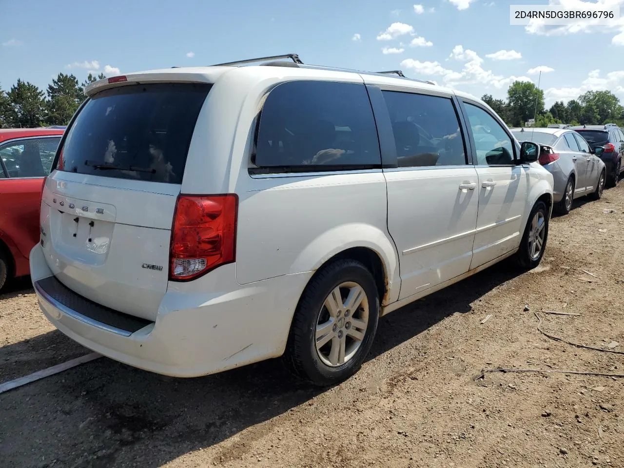 2D4RN5DG3BR696796 2011 Dodge Grand Caravan Crew