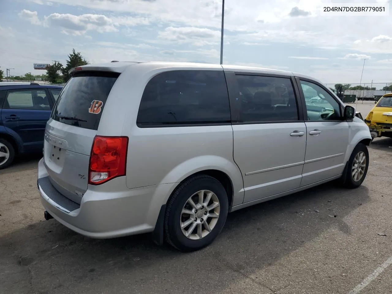 2011 Dodge Grand Caravan R/T VIN: 2D4RN7DG2BR779051 Lot: 53803774