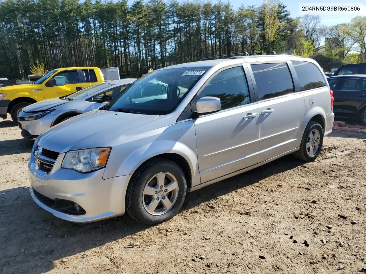 2D4RN5DG9BR660806 2011 Dodge Grand Caravan Crew