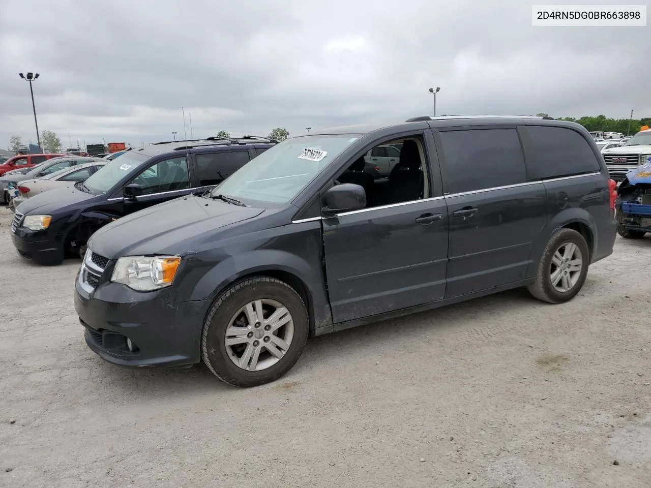 2011 Dodge Grand Caravan Crew VIN: 2D4RN5DG0BR663898 Lot: 54788324