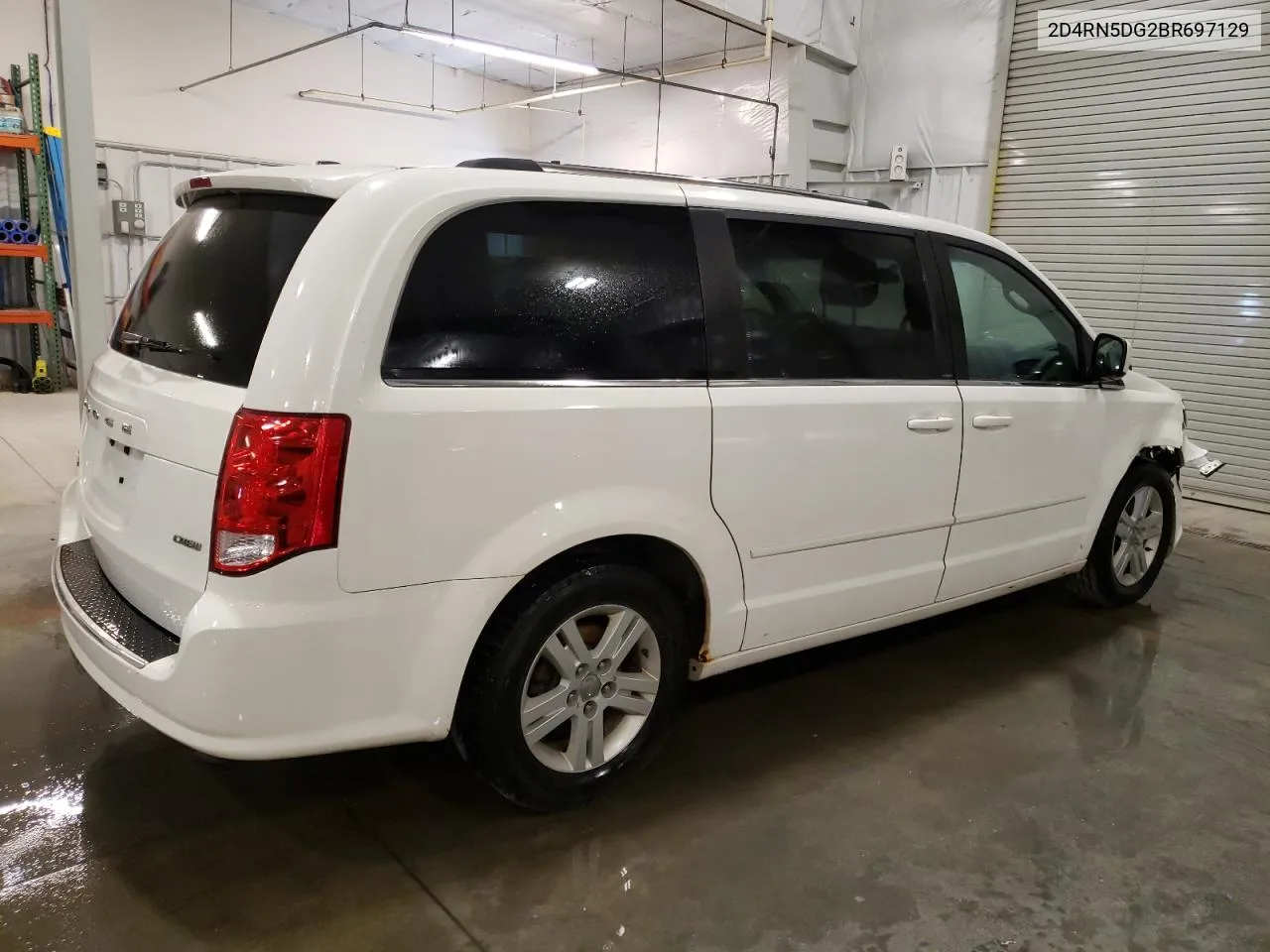 2D4RN5DG2BR697129 2011 Dodge Grand Caravan Crew