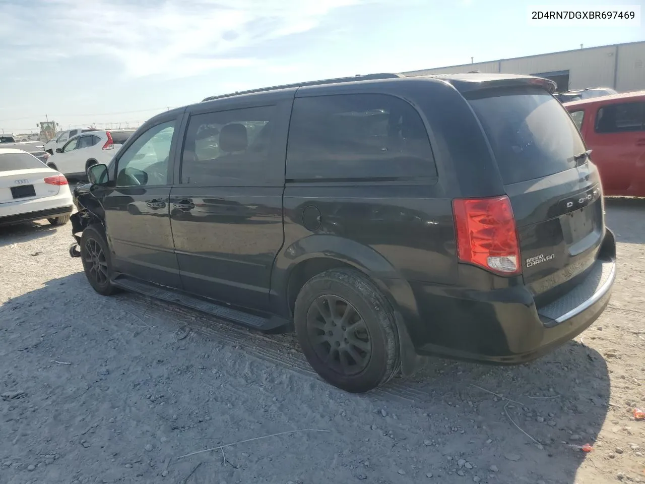 2D4RN7DGXBR697469 2011 Dodge Grand Caravan R/T