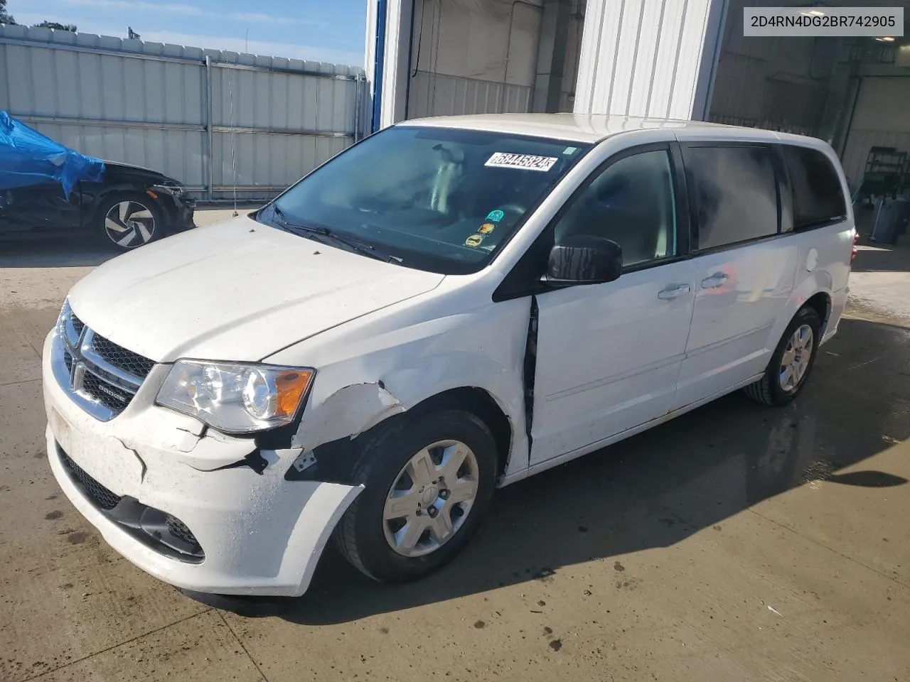 2011 Dodge Grand Caravan Express VIN: 2D4RN4DG2BR742905 Lot: 68445824