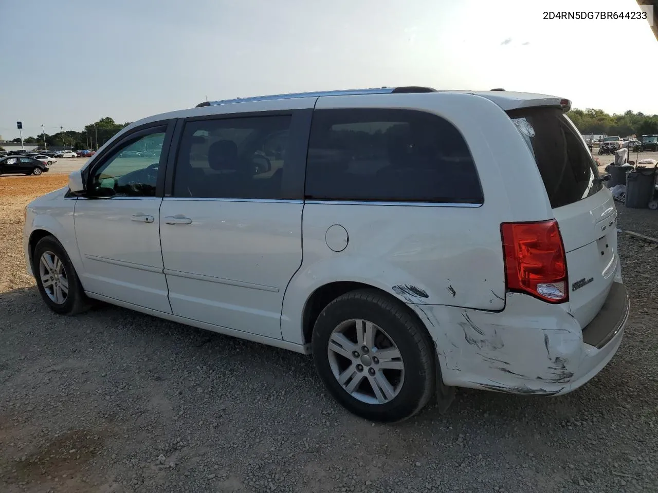 2011 Dodge Grand Caravan Crew VIN: 2D4RN5DG7BR644233 Lot: 70781334