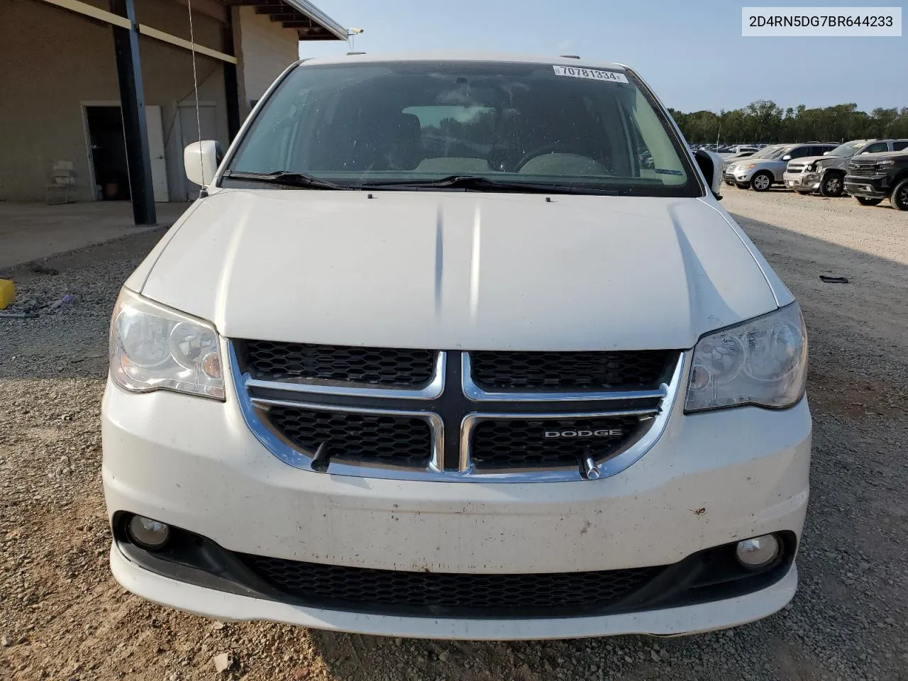 2011 Dodge Grand Caravan Crew VIN: 2D4RN5DG7BR644233 Lot: 70781334