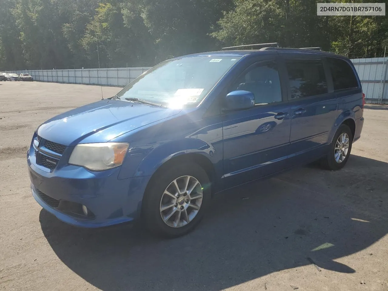 2011 Dodge Grand Caravan R/T VIN: 2D4RN7DG1BR757106 Lot: 71277424