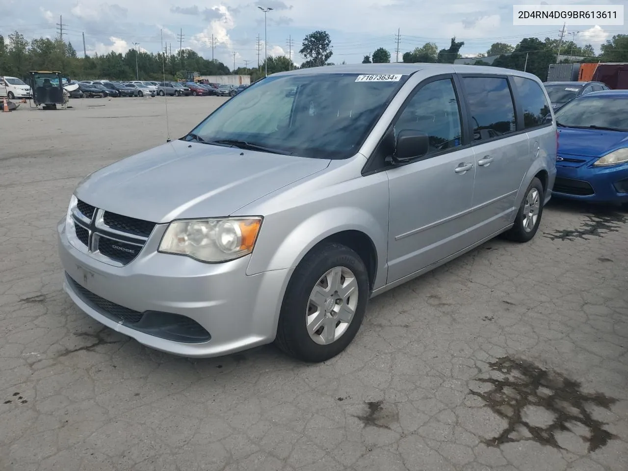 2011 Dodge Grand Caravan Express VIN: 2D4RN4DG9BR613611 Lot: 71673634