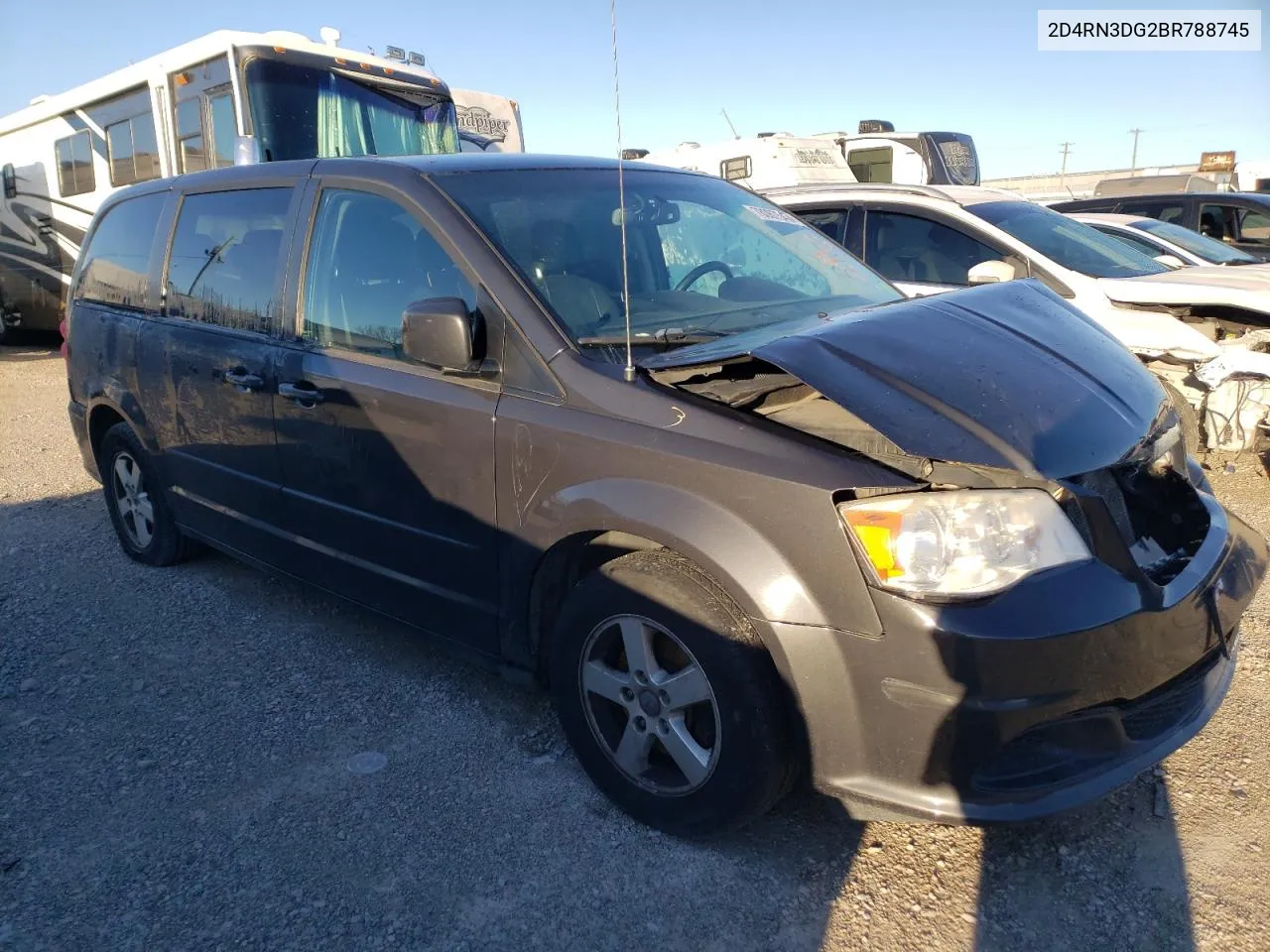 2D4RN3DG2BR788745 2011 Dodge Grand Caravan Mainstreet