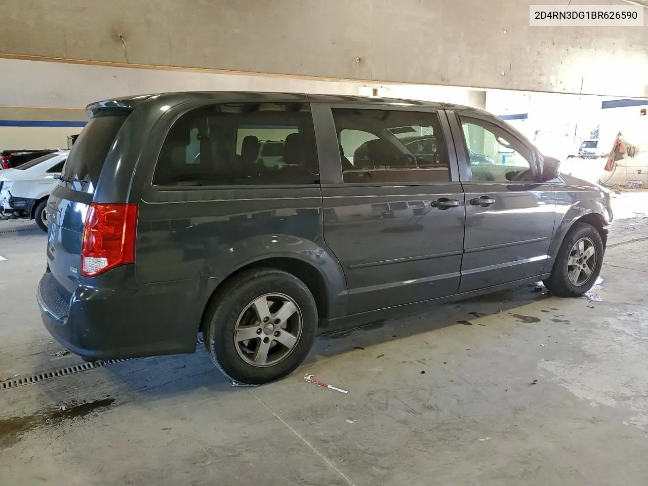 2D4RN3DG1BR626590 2011 Dodge Grand Caravan Mainstreet