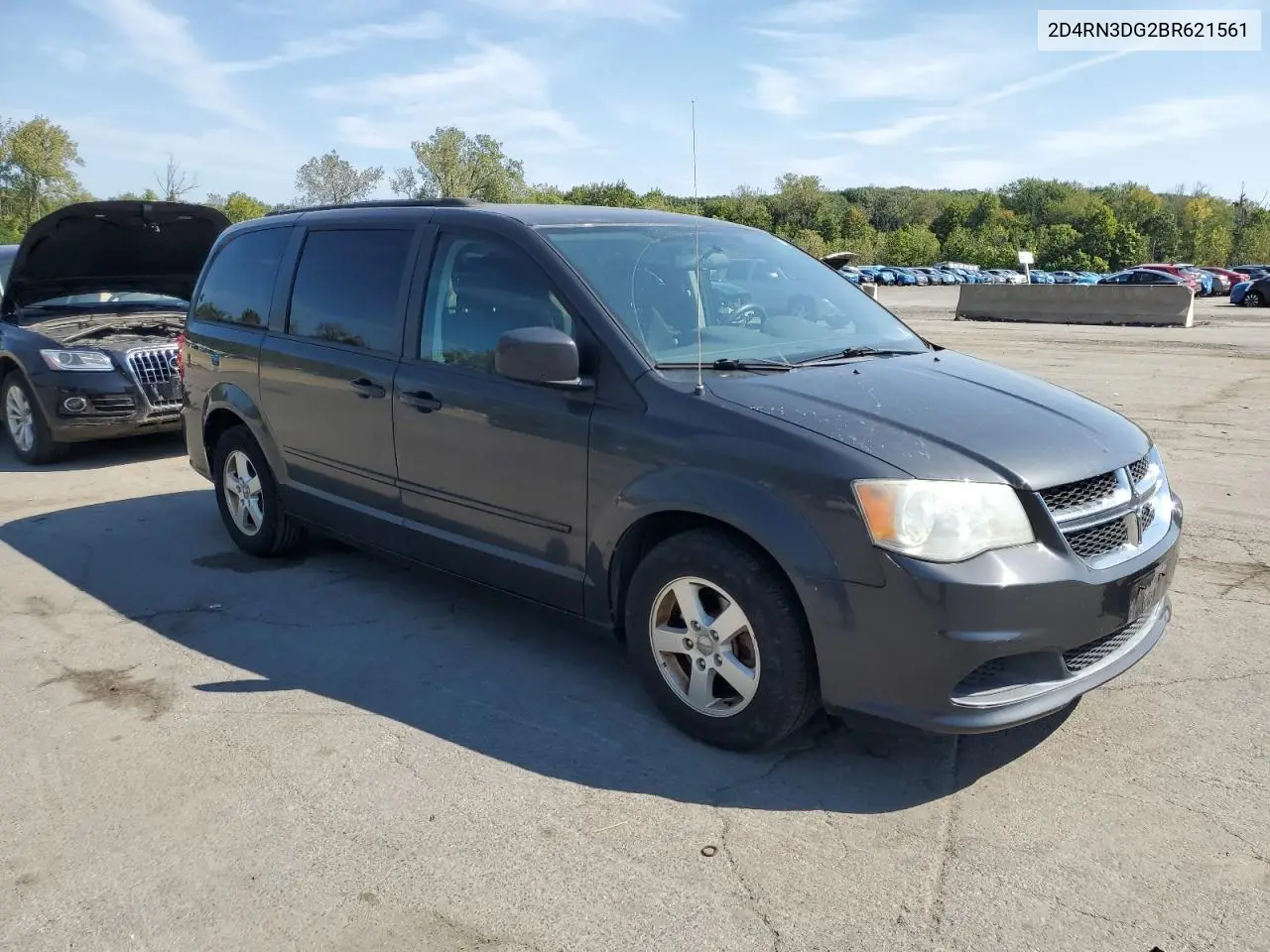 2D4RN3DG2BR621561 2011 Dodge Grand Caravan Mainstreet