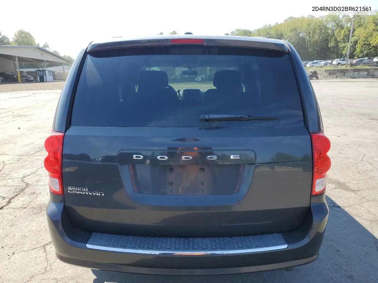 2D4RN3DG2BR621561 2011 Dodge Grand Caravan Mainstreet