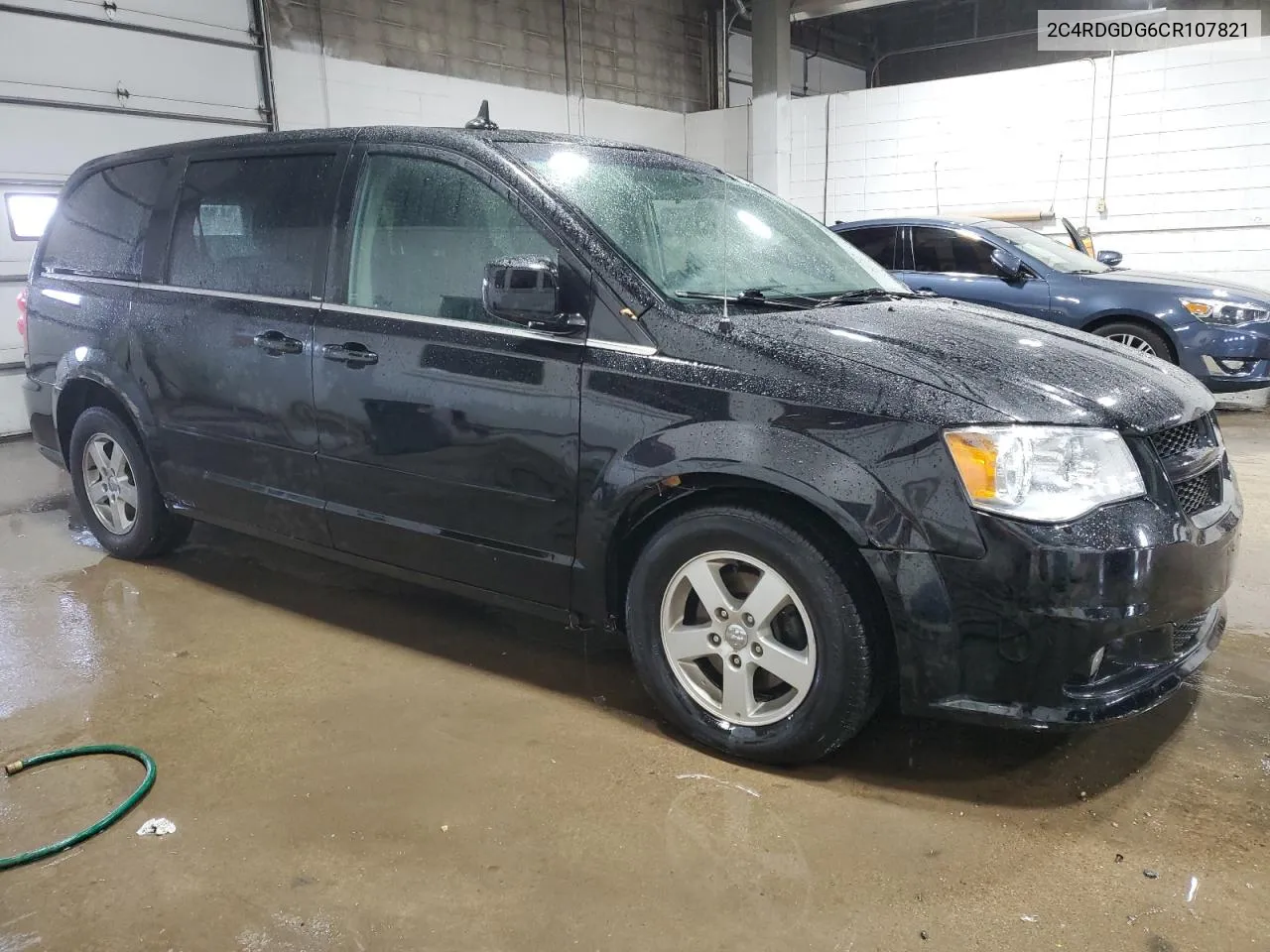 2C4RDGDG6CR107821 2012 Dodge Grand Caravan Crew