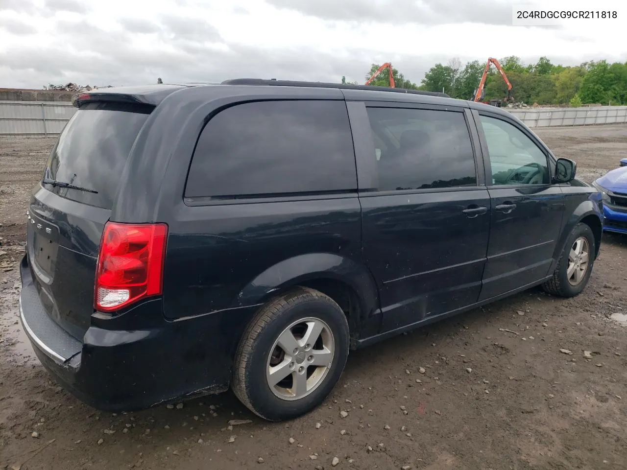 2C4RDGCG9CR211818 2012 Dodge Grand Caravan Sxt