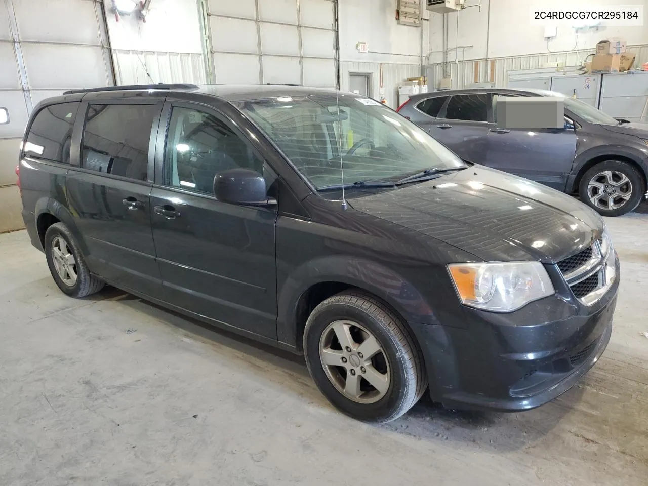 2C4RDGCG7CR295184 2012 Dodge Grand Caravan Sxt