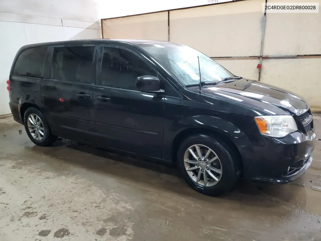 2013 Dodge Grand Caravan R/T VIN: 2C4RDGEG2DR800028 Lot: 47881814