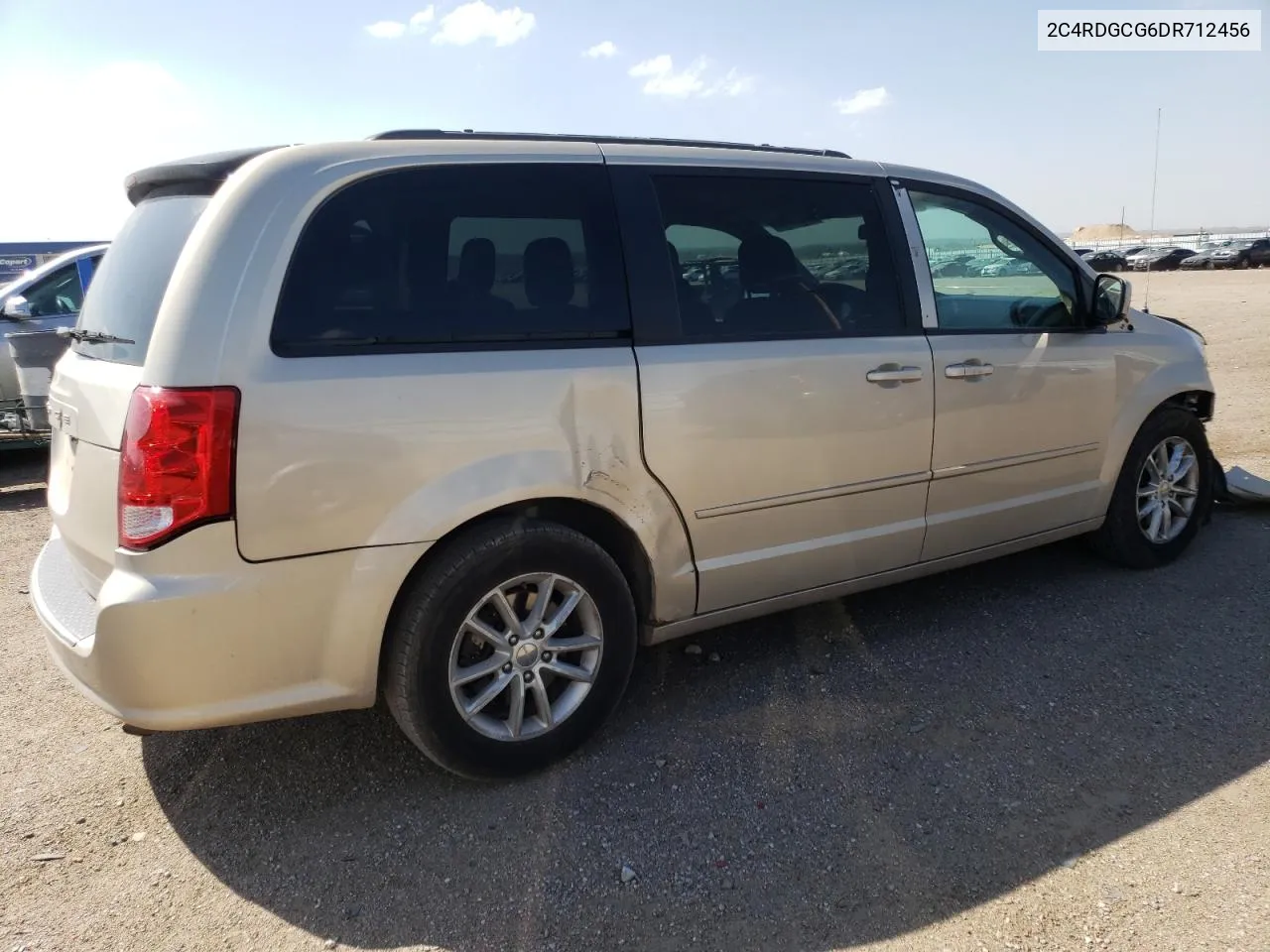 2C4RDGCG6DR712456 2013 Dodge Grand Caravan Sxt