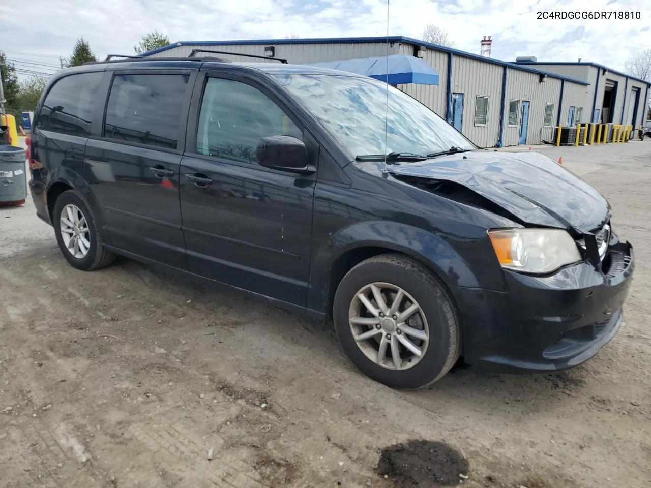 2C4RDGCG6DR718810 2013 Dodge Grand Caravan Sxt