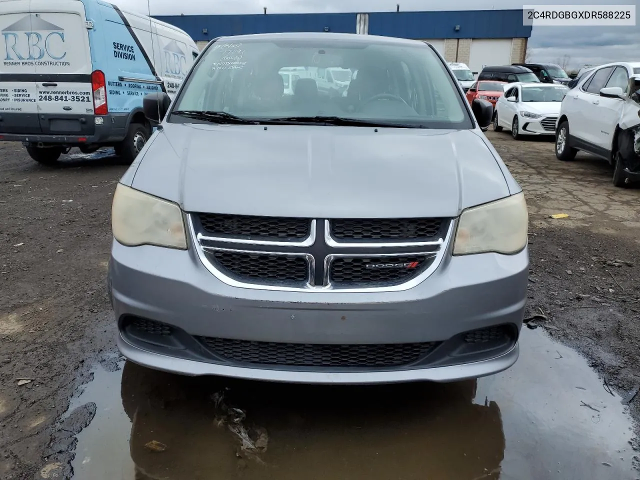 2C4RDGBGXDR588225 2013 Dodge Grand Caravan Se