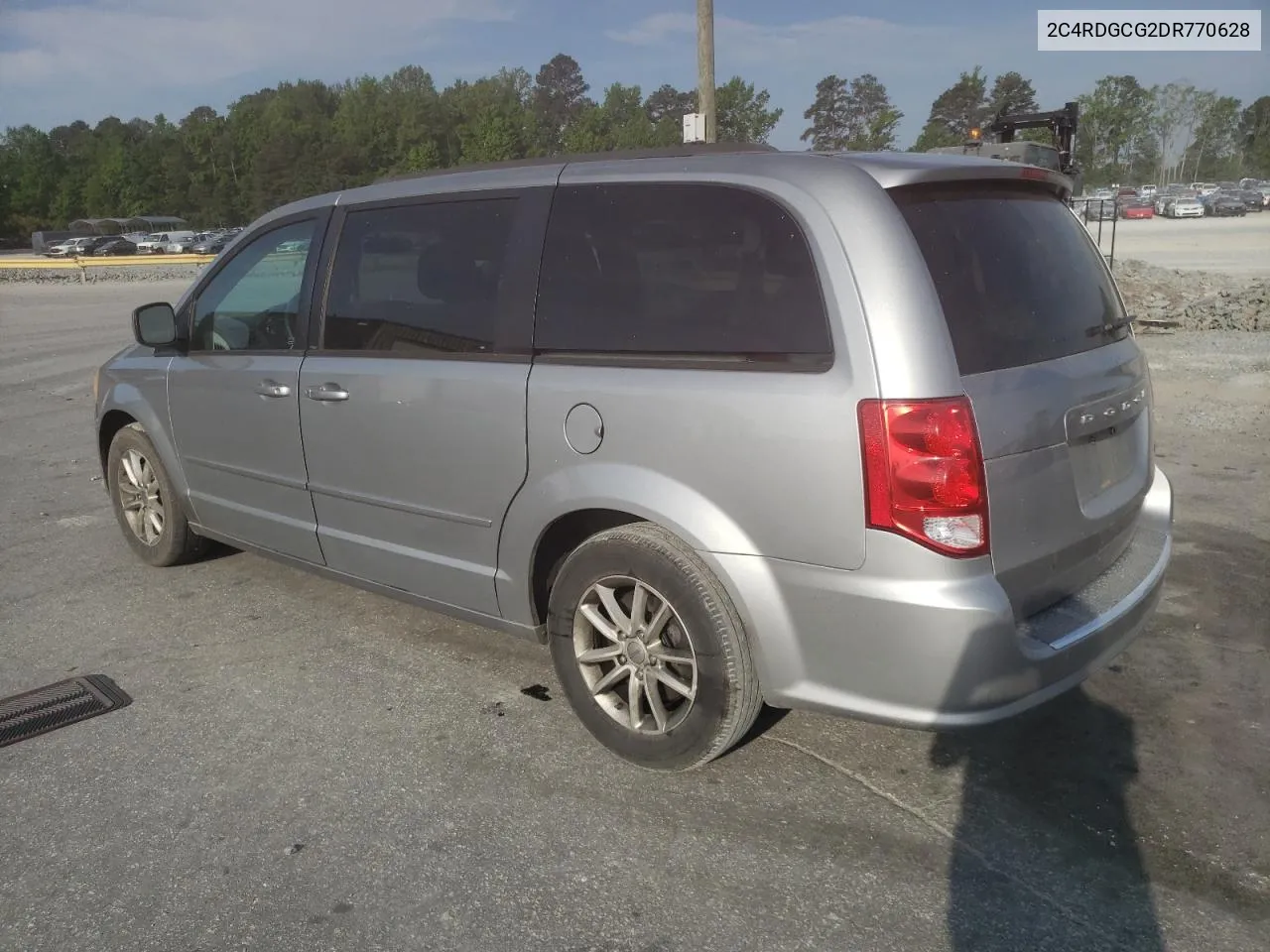 2C4RDGCG2DR770628 2013 Dodge Grand Caravan Sxt