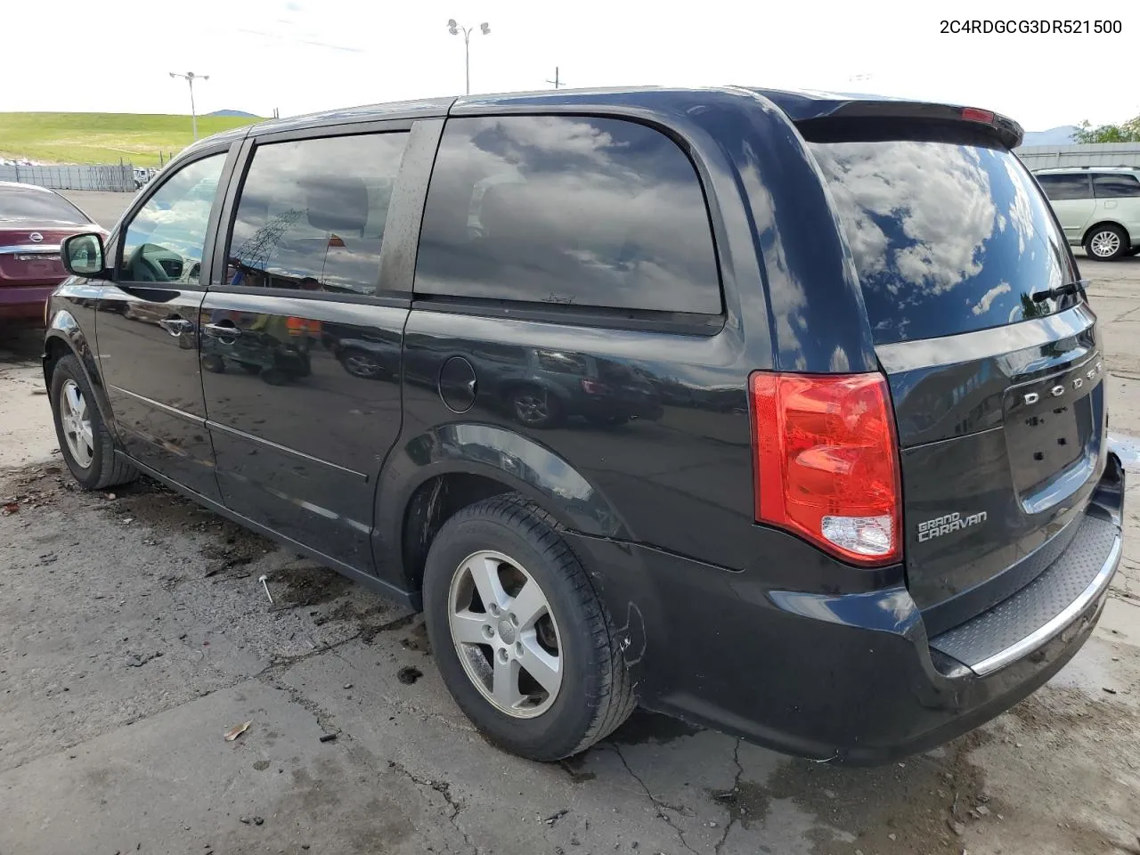 2C4RDGCG3DR521500 2013 Dodge Grand Caravan Sxt