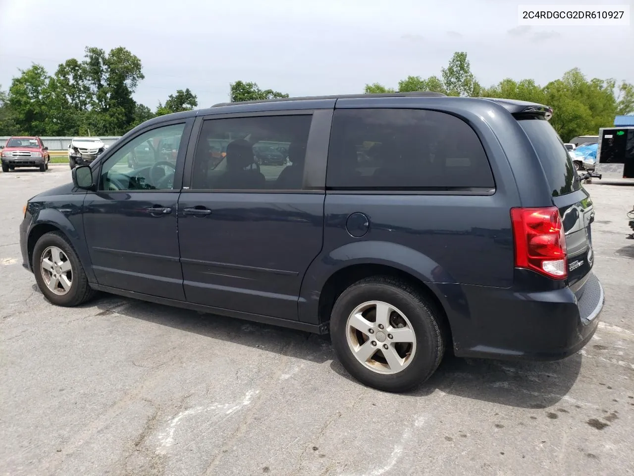 2C4RDGCG2DR610927 2013 Dodge Grand Caravan Sxt