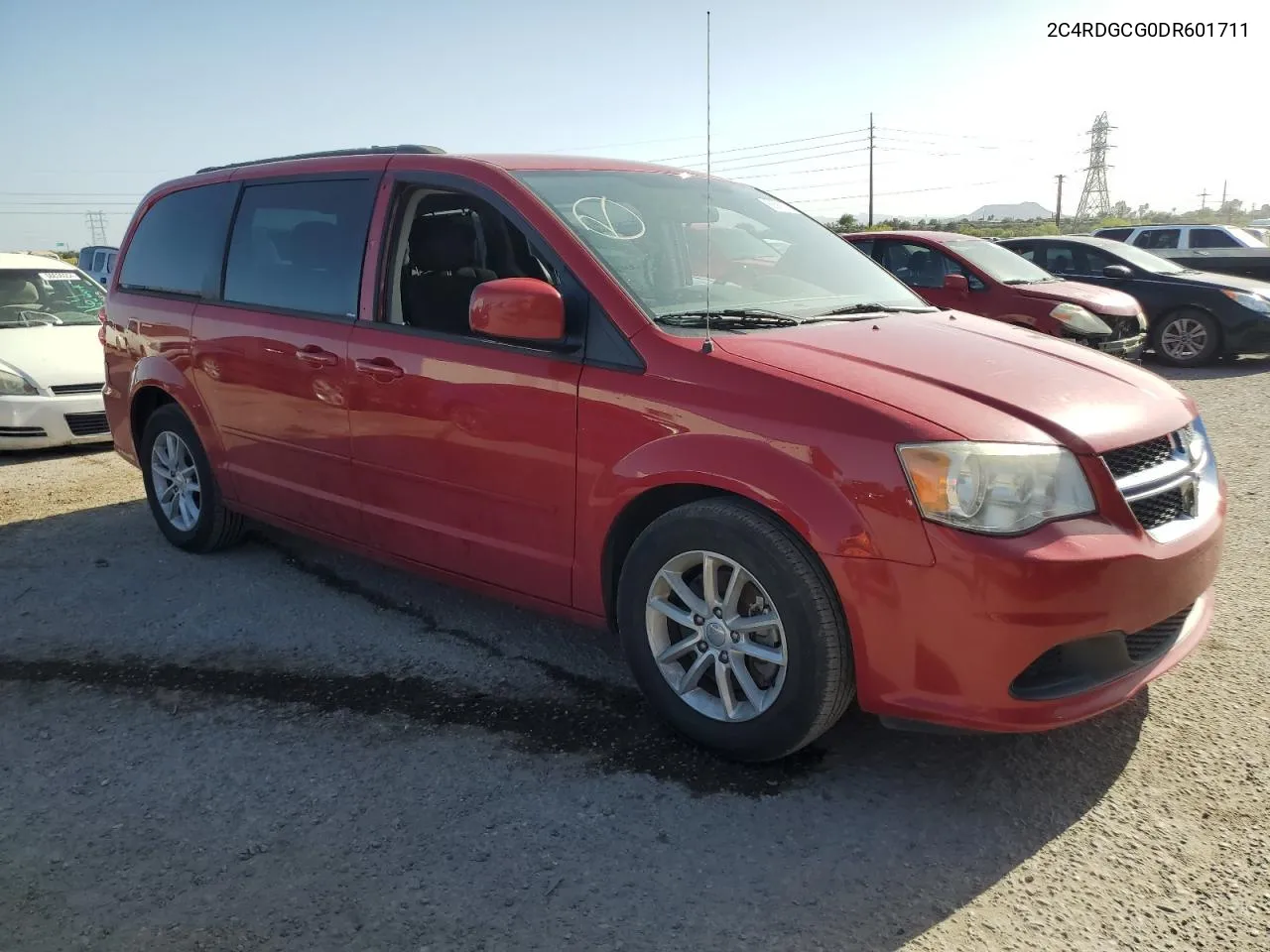 2C4RDGCG0DR601711 2013 Dodge Grand Caravan Sxt